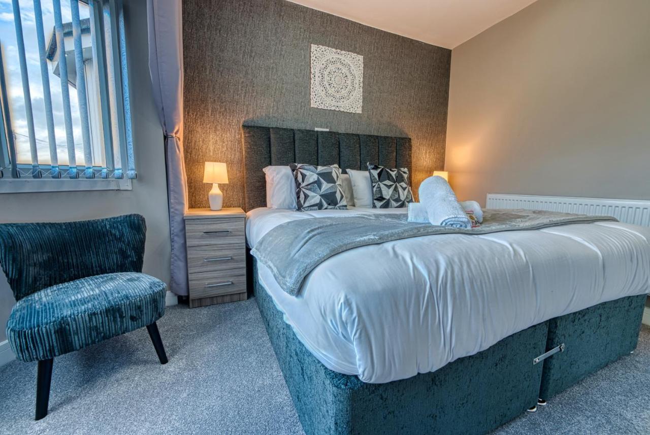 Stylish House - B'Ham Airport And Nec, Jlr Solihull, Business & Leisure Stays - Aspen House Kamer foto